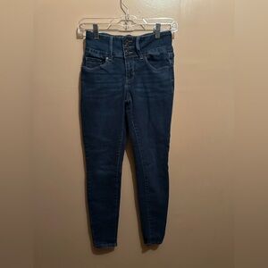 Juniors California Vintage Golden State Skinny Jeans